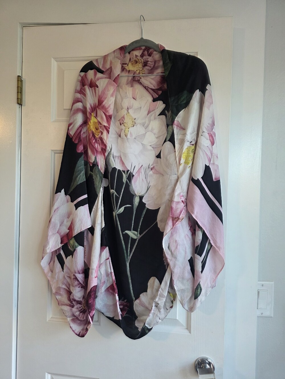 Ted Baker Floral Kimono Cardigan - Black & Blush Pink